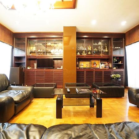 דירות אוסקה Dotonbori Mansion 405 מראה חיצוני תמונה